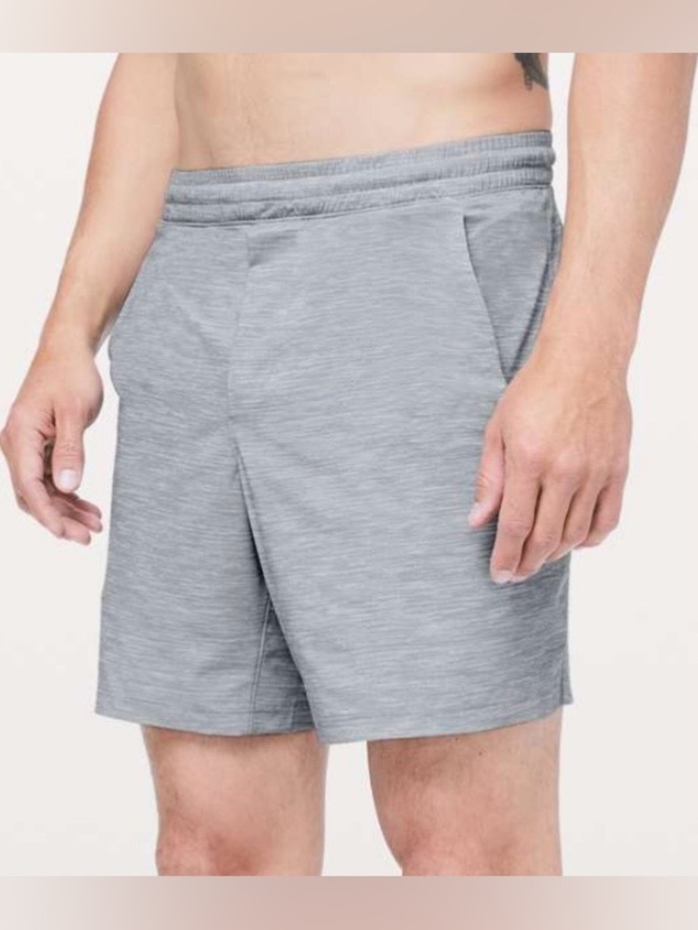 Lululemon Men’s Pace Breaker Short Linerless 7" Grey/Silver Size L